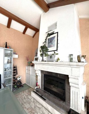 Helle DG Wohnung 4 Zimmer mit Dachterrassen, Kamin und EBK in Appenweier