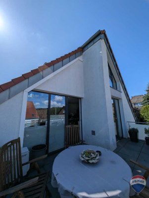 Attraktive Wohnung über 2 Ebenen mit TG-platz  in ruhiger Lage zur Miete!