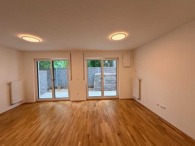 Exklusive 2-Zimmerwohnung mit Terrasse und EBK in Regensburg Steinweg