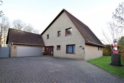 Wohnen am Deich: Großzügiges Einfamilienhaus in Cäciliengroden