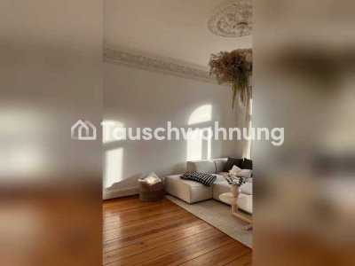 Tauschwohnung: Altbau Wohnung mitten im Grindelhof // 2 Balkone, 4,5 Zimmer