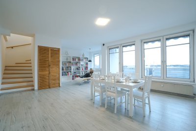 500m Hirschstettner Badeteich! 6min to U1 Kagraner Platz by Tram! 1 Loggia I 2 Roof Top Terraces I Air Conditioning I Parking Garage (optional)