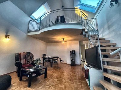 Möbliert: 3.5 Zimmer  Maisonette Wohnung in München-Obermenzing