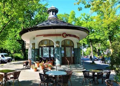 HAGENPLATZ  + POOL + TERRASSE + GROSSE GARTENANLAGE + PARKETT + EBK + PKW PLATZ + PROVISIONSFREI