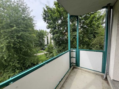 Modernisiertes Familienwohnen mit Balkon und flexiblem Küchenkonzept