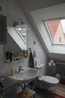 Geräumige 4-Zimmer Dachgeschosswohnung über zwei Etagen mit Balkon in Mannheim-Wallstadt