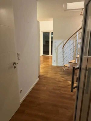 Ruhige Maisonette-Wohnung in Kaulsdorf