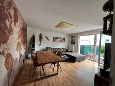 möblierte 2-Zimmer-Wohnung mit großer Terrasse (inkl. Strom und Internet) (unmöbliert auf Anfrage)