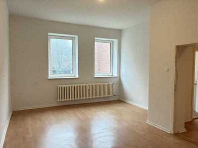 Großzügige 2-Zimmerwohnung ideal als WG geeignet