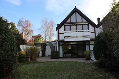 Großzügiges Reihenendhaus mit Garten in Bonn-Beuel