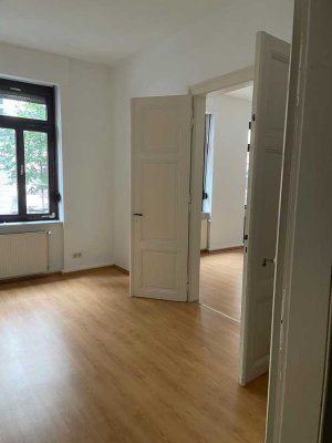 Wunderschöne 4-Zimmer-Altbauwohnung im Herzen Offenbachs