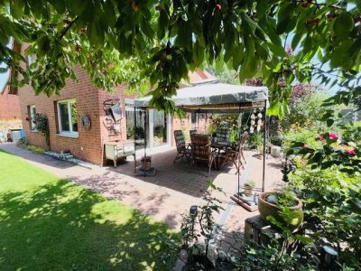 """ LÜHNDE """ Traumhaft Wohnen wie im Urlaub!! Inkl. Garage und vielen tollen Extras!
