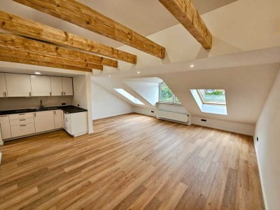 Modernes 7-Zimmer-Reihenhaus mit Einliegerwohnung, Einbauküche, Garten | Ruhige Lage
