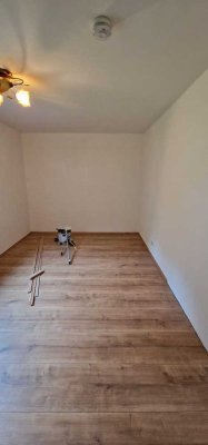 Wohnen mit Charakter: Gepflegte 2-Zimmer-Wohnung in Amberg