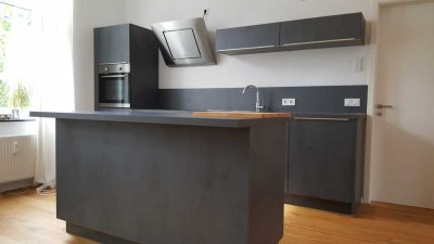 Attraktive, stilvoll renovierte Altbauwohnung im beliebten Stadtteil Derendorf mit Balkon
