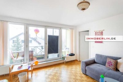 IMMOBERLIN.DE - Top-Lage! Helle 2-Zimmer-Wohnung mit Sonnenterrasse in Steglitz