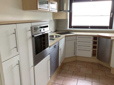 Helle 4,5-Zimmer Dachgeschosswohnung in Dümpten