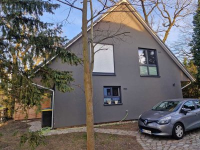 Moderne & gepflegte Doppelhaushälfte in Berlin-Biesdorf