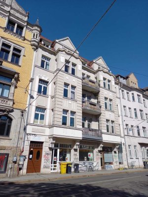 Bezugsfreie 6-Zimmer Eigentumswohnung in kreativem Leipziger Szeneviertel