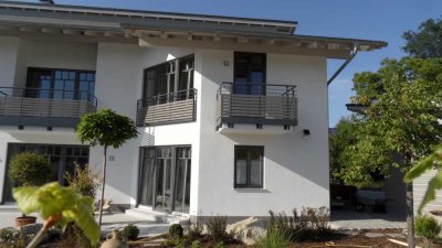 Topwohnung mit Galerie und Balkon – ideal für Singles oder Paare