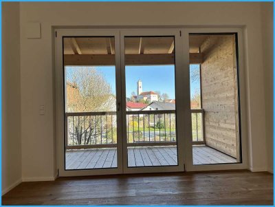 DIPL.-Immowirt MAIER !! Bayrisch - Stylisch !! Chalet-Charakter, 3-Zimmer-Wohnung in TOP-Lage