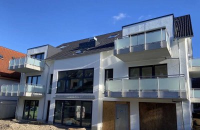 4-Zimmer-Dachgeschosswohnung über 2 Ebenen mit 2 Balkonen