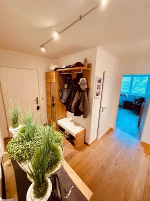 Moderne 3-Zimmer-Wohnung in Stans | 76,08 m² | Balkon 15,92 m² | TG-Platz Stans: Gepflegte 3-Zimmer-Eigentumswohnung mit sonnigem Balkon und Tiefgarage