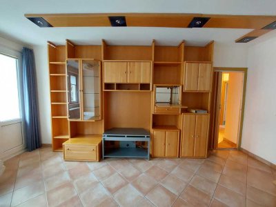 Möbliert 3-Zimmer-Wohnung mit Balkon und Einbauküche in München-Neuhausen