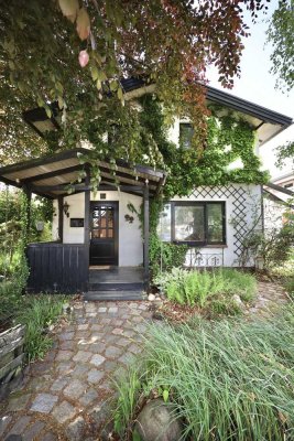 Charmantes Einfamilienhaus mit idyllischem Garten – Sanierungsobjekt mit Potenzial