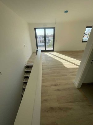 Lichtdurchflutete 4-Zimmer-Maisonettewohnung mit Balkon!