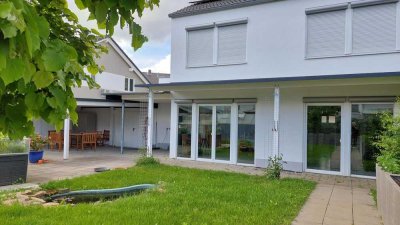 Energieeffizientes, barrierearmes und großzügiges EFH