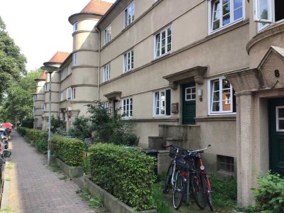 Renovierte EG-Wohnung in denkmalgeschütztem Objekt