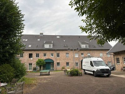 Luxuriöses 2-Zimmer Dachgeschoss-Apartment in Wesseling