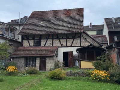 Platz zum Wohnen und Werkeln