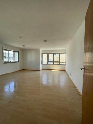 Exklusive 1-Zimmer-Wohnung in Augsburg