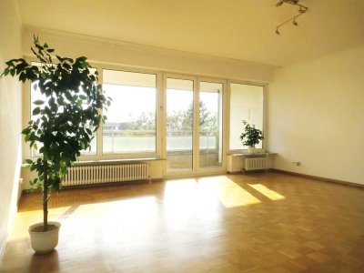 "Alternative zum Häuschen" - Lichtdurchflutete ETW (5-Zi. - 123 m²) mit Luxus und Panoramablick!!!