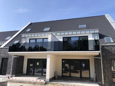 Erstbezug 5 luxeriöse Wohnungen  3-4 Zimmer teilweise Maisonette mit TG und Aufzug. Barrierefrei