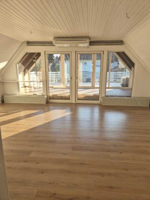 2-Zimmer-Wohnung; 82m²; große Dachterrasse; in 64354 Reinheim/Spachbrücken