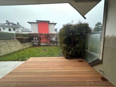 Waltendorf am Blumenhang, ERSTBEZUG nach Sanierung, ruhige 3 ZI WE, mit Terrasse, Garten und TG Platz