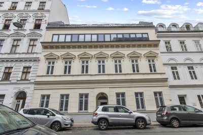 ++ EXKLUSIVES DACHJUWEL ++ großzügige TERRASSEN &amp; WEITBLICK