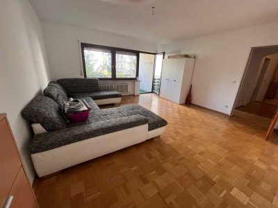 Ansprechende 1,5-Zimmer-Wohnung mit Balkon und EBK in Landshut
