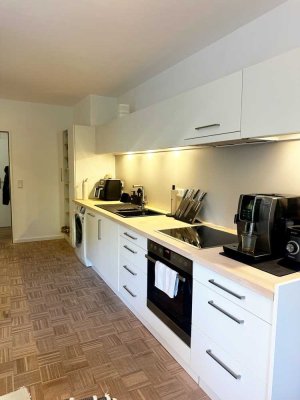 Modernisierte 3-Zimmer Wohnung mit 2 Balkonen im Französischen Viertel