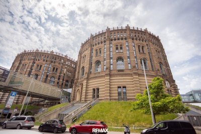 Wohntraum im Gasometer! 5 Zimmer Maisonette 111 m² mit 3 großen Terrassen an der Grenze zu 1030 Wien