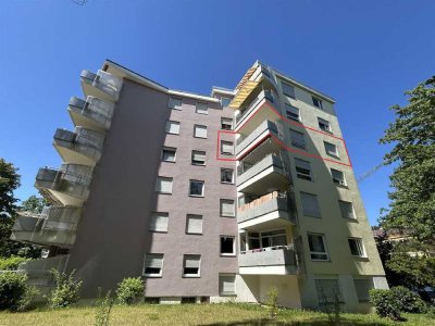 Böblingen - Rauher Kapf: 3-Zimmer im Scharoun-Ensemble mit Balkon & Aufzug