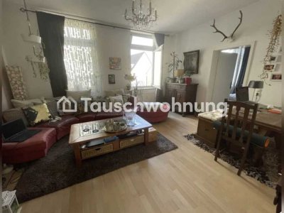 Tauschwohnung: Schöne helle Altbau Wohnung