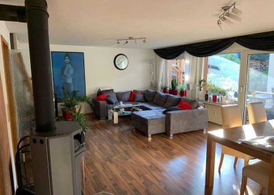 Charmante 3-Zimmer-Wohnung mit Terrasse und Garten – ideal für Singles, Paare oder kleine Familien
