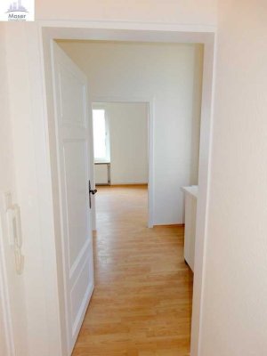 Altbaucharme im Hinterhaus: Gemütliche 1 Zimmer Wohnung mit kleiner Wohnküche - zentral im Ostend