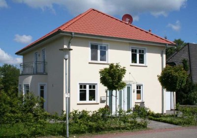 Stilvoll, großzügig, familiengerecht – Neubau-Stadtvilla in Oldenburg-Bloherfelde!