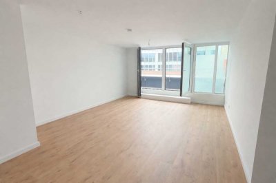 1 Zimmerwohnung mit Balkon, im Lloydhof