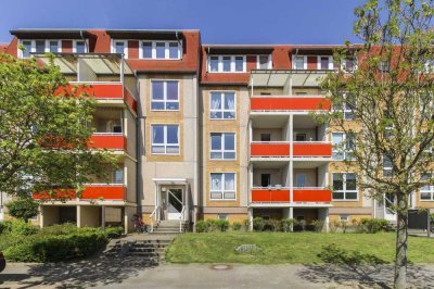 Stilvoll: Top vermietete 3-Zi.-ETW in Stralsund mit Balkon und Blick in Freie